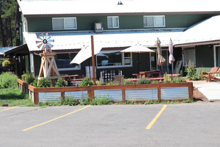 Moose Creek Resort West Glacier Exterior foto